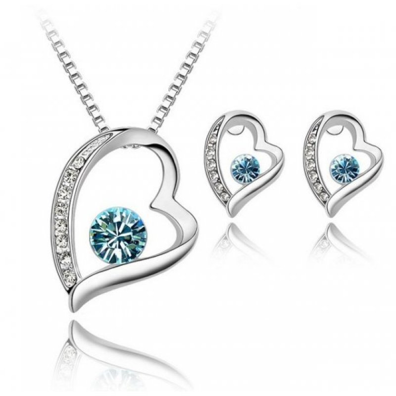 Absurdo Intenso tema Cynthia Sky Blue Heart Swarovski Elements Pendant & Earring Silver Set For  Women